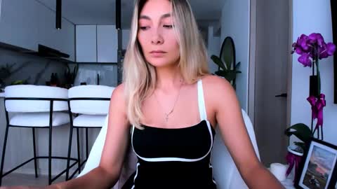 emyconneer online show from 2, 3, 2025