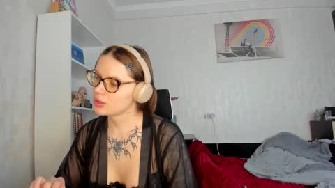 emydeliro online show from 6, 5, 2026