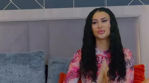 Snapshot of emylaveau chatting on 24, 2, 2026 Emy online show from 24, 2, 2026