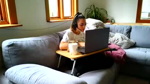 emyxxl online show from 28, 7, 2026