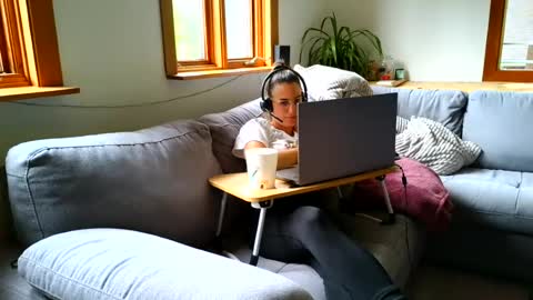 emyxxl online show from 28, 7, 2026
