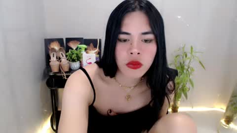 enchantress_mia03 online show from 18, 6, 2026