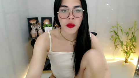 enchantress_mia03 online show from 30, 6, 2026