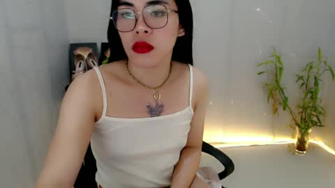 enchantress_mia03 online show from 7, 7, 2026