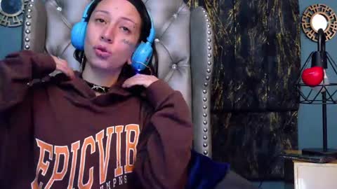 EnchantressQueen online show from 20, 4, 2026