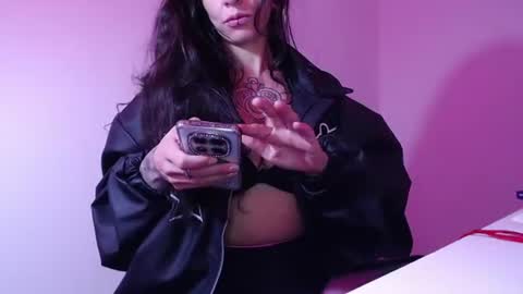 EnchantressQueen online show from 24, 7, 2026