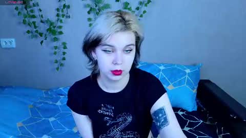 Snapshot of endthanatos chatting on 18, 7, 2026 Coraline online show from 18, 7, 2026