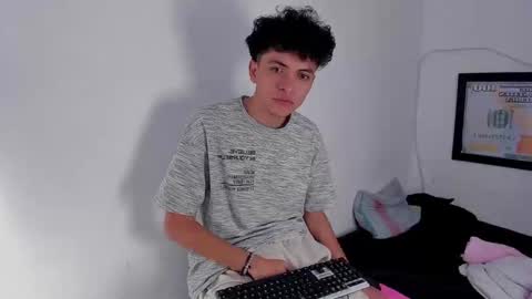 Snapshot of energy_lover137 chatting on 20, 3, 2026 Salo online show from 20, 3, 2026