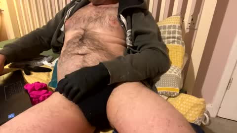 Snapshot of englishshyguyuk chatting on 3, 12, 2024 englishshyguyuk online show from 3, 12, 2024