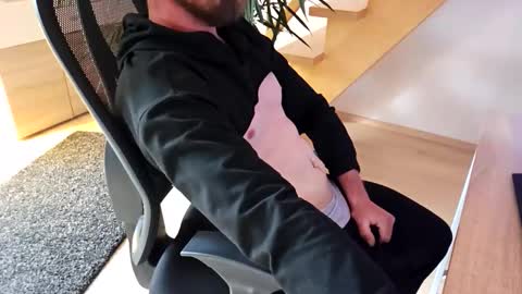 Pete online show from 14, 10, 2025