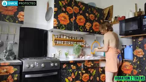 Angel-wife 53 yrs and Eruption- husband 39 yrs online show from 28, 5, 2026