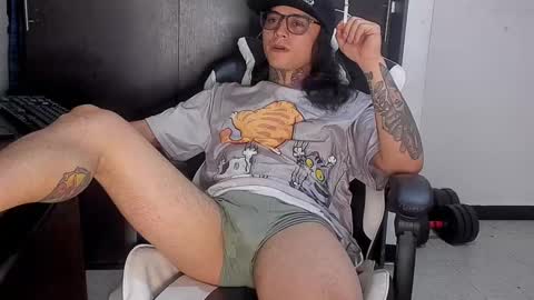 Snapshot of enjoymycock99 chatting on 2, 3, 2025 enjoymycock99 online show from 2, 3, 2025