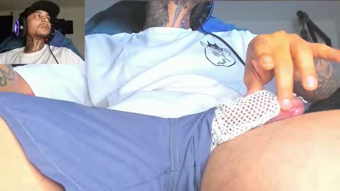 Snapshot of enjoymycock99 chatting on 22, 10, 2025 enjoymycock99 online show from 22, 10, 2025