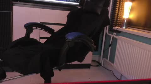 Enker online show from 7, 1, 2025