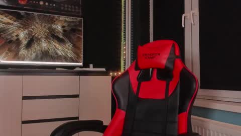 Enker online show from 12, 11, 2025