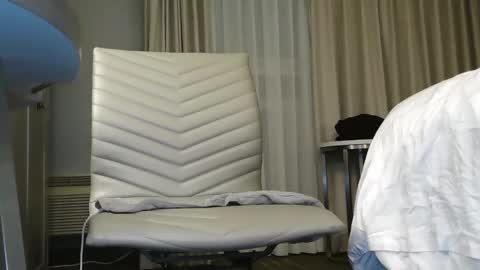 Enthusiest online show from 4, 12, 2025