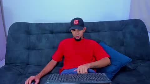 enyel_100 online show from 8, 7, 2026