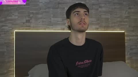 Enzo online show from 1, 4, 2026