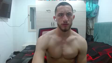 Snapshot of enzo_savage chatting on 16, 9, 2025 enzo_savage online show from 16, 9, 2025