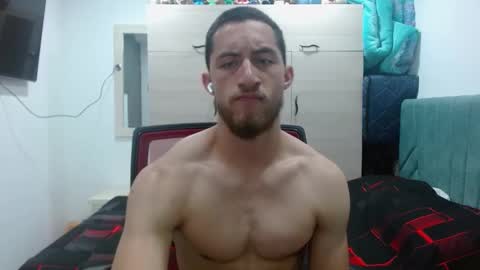 Snapshot of enzo_savage chatting on 6, 10, 2025 enzo_savage online show from 6, 10, 2025