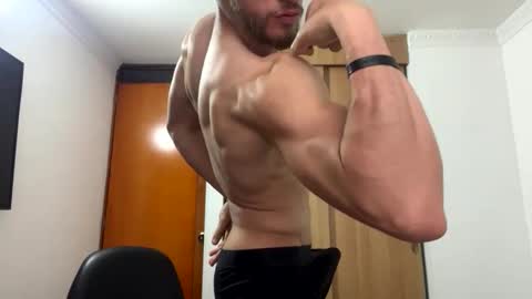 Snapshot of enzo_savage chatting on 1, 6, 2026 enzo_savage online show from 1, 6, 2026