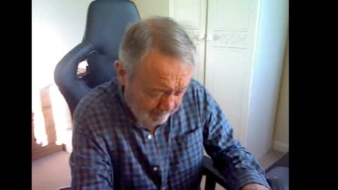 erasmus_d online show from 25, 10, 2025