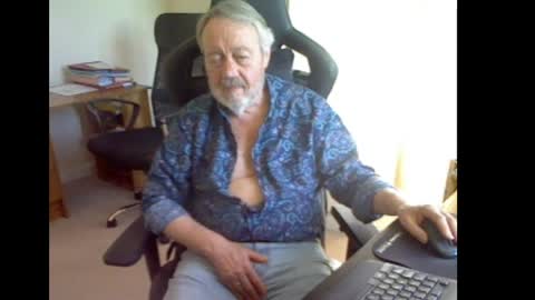 erasmus_d online show from 18, 4, 2026