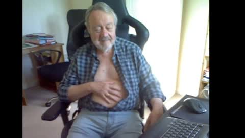 erasmus_d online show from 28, 4, 2026