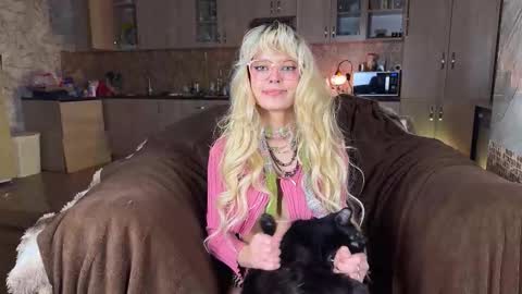 Alissa online show from 28, 11, 2025