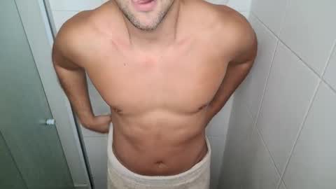 Snapshot of erectuspintus chatting on 3, 10, 2025 erectuspintus online show from 3, 10, 2025