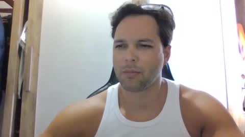 Snapshot of erectuspintus chatting on 4, 12, 2025 erectuspintus online show from 4, 12, 2025