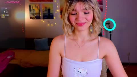 Snapshot of erica_winterr chatting on 27, 1, 2025 Erica Winterr online show from 27, 1, 2025