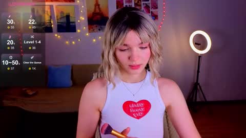 Snapshot of erica_winterr chatting on 9, 2, 2025 Erica Winterr online show from 9, 2, 2025