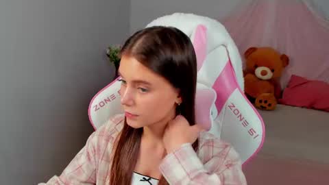 EricaFoxes online show from 16, 7, 2026