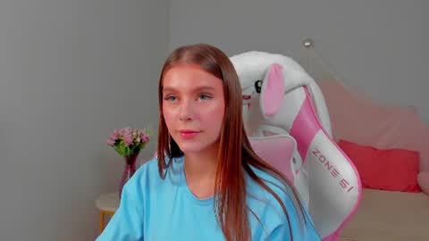 EricaFoxes online show from 24, 7, 2026