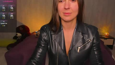 EricaPowers online show from 12, 5, 2026