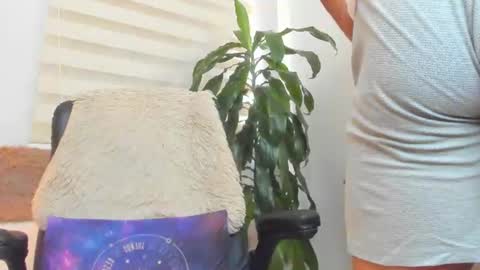 Erick Thompson online show from 30, 7, 2026