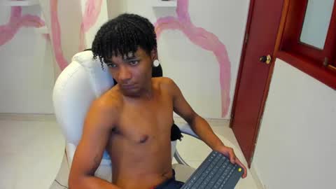 Snapshot of erickhoffman_ chatting on 11, 12, 2024 Your Erick Hoffman online show from 11, 12, 2024