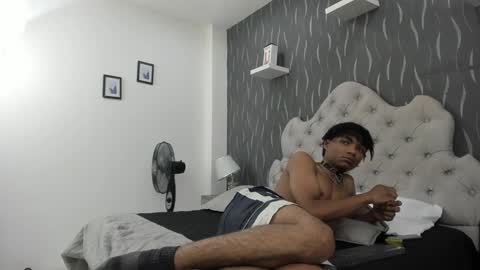 Snapshot of erickhoffman_ chatting on 17, 12, 2024 Your Erick Hoffman online show from 17, 12, 2024