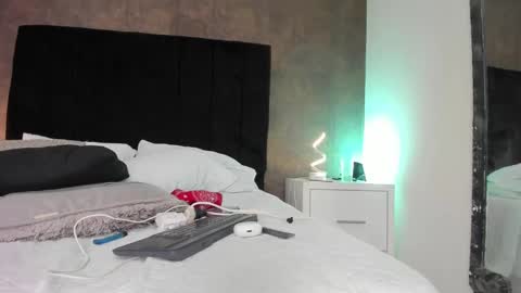 Snapshot of erickhoffman_ chatting on 22, 1, 2025 Your Erick Hoffman online show from 22, 1, 2025