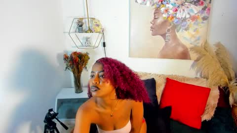 Snapshot of erika_lyrics chatting on 5, 2, 2026 E R I K A - L Y R I C S online show from 5, 2, 2026