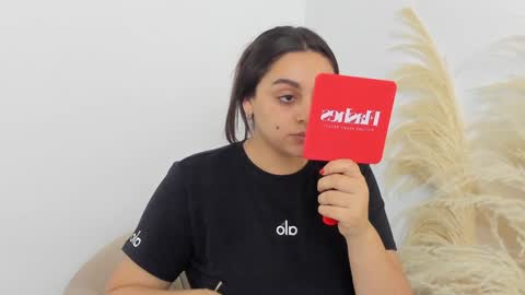 Erika Mendez online show from 6, 12, 2024