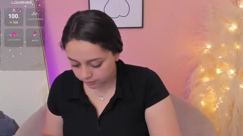 Erika Mendez online show from 16, 2, 2026