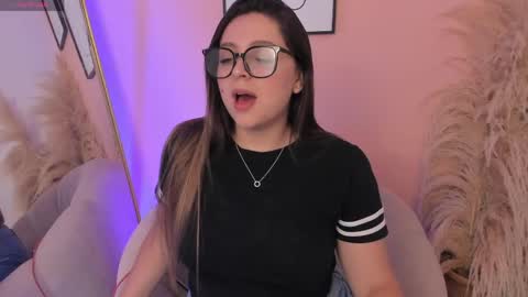 Erika Mendez online show from 29, 4, 2026