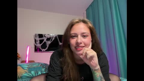 Erika Miu online show from 23, 10, 2025