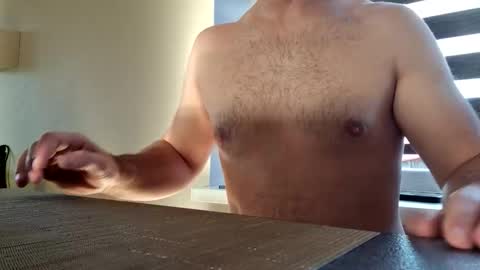 Snapshot of erikanoz chatting on 29, 10, 2025 boyohboy online show from 29, 10, 2025