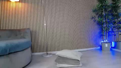 erikarossee online show from 19, 3, 2026