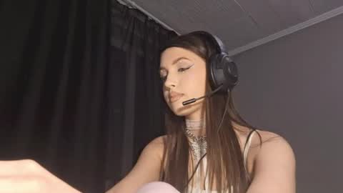 Katrin online show from 30, 4, 2026