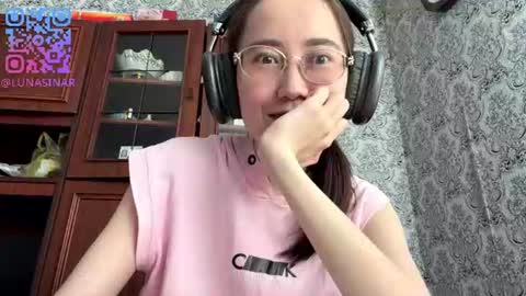 Luna online show from 12, 6, 2026