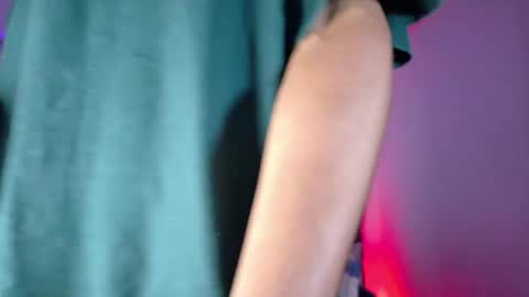 Snapshot of eros_chipre chatting on 13, 5, 2026 Eros online show from 13, 5, 2026